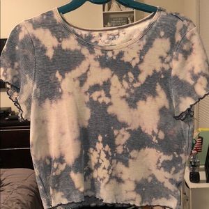 Ruffled Sleeve Bleached Crop Top